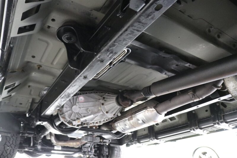 2005 Ford Excursion Limited  100% RUST FREE* ALL SERVICE RECORDS SINCE NEW* NEW 2.5 " BILSTEIN LEVEL KIT W/ NEW 35 " FALKEN A/T 4W 10-PLYS* LIKE NEW INTERIOR* FRESH SERVICE* ALL BOOKS & KEYS* ALL FLUIDS FLUSHED & CHANGED - Photo 28 - Portland, OR 97230