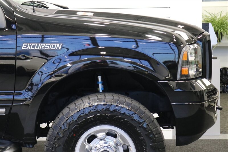 2005 Ford Excursion Limited  100% RUST FREE* ALL SERVICE RECORDS SINCE NEW* NEW 2.5 " BILSTEIN LEVEL KIT W/ NEW 35 " FALKEN A/T 4W 10-PLYS* LIKE NEW INTERIOR* FRESH SERVICE* ALL BOOKS & KEYS* ALL FLUIDS FLUSHED & CHANGED - Photo 45 - Portland, OR 97230