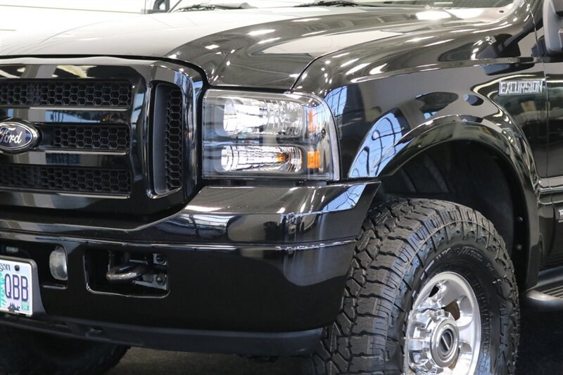 2005 Ford Excursion Limited  100% RUST FREE* ALL SERVICE RECORDS SINCE NEW* NEW 2.5 " BILSTEIN LEVEL KIT W/ NEW 35 " FALKEN A/T 4W 10-PLYS* LIKE NEW INTERIOR* FRESH SERVICE* ALL BOOKS & KEYS* ALL FLUIDS FLUSHED & CHANGED - Photo 12 - Portland, OR 97230