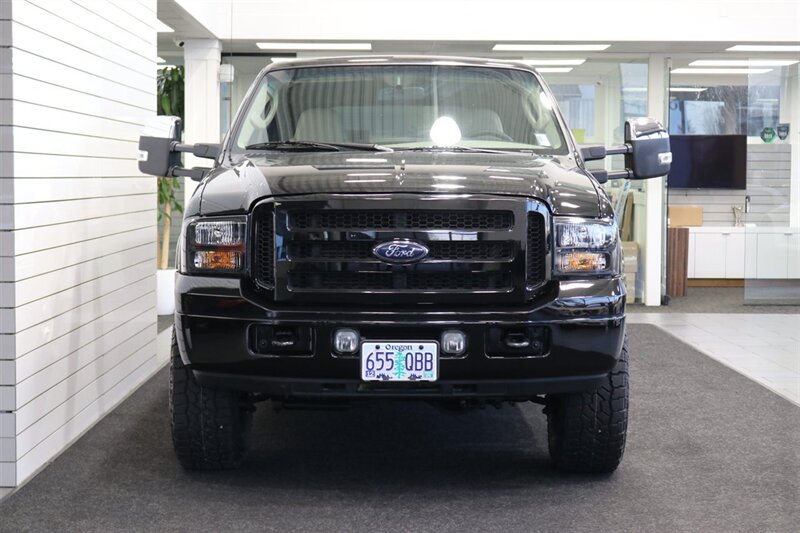 2005 Ford Excursion Limited  100% RUST FREE* ALL SERVICE RECORDS SINCE NEW* NEW 2.5 " BILSTEIN LEVEL KIT W/ NEW 35 " FALKEN A/T 4W 10-PLYS* LIKE NEW INTERIOR* FRESH SERVICE* ALL BOOKS & KEYS* ALL FLUIDS FLUSHED & CHANGED - Photo 8 - Portland, OR 97230
