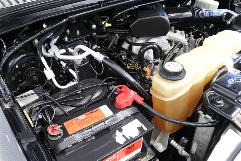 2005 Ford Excursion Limited  100% RUST FREE* ALL SERVICE RECORDS SINCE NEW* NEW 2.5 " BILSTEIN LEVEL KIT W/ NEW 35 " FALKEN A/T 4W 10-PLYS* LIKE NEW INTERIOR* FRESH SERVICE* ALL BOOKS & KEYS* ALL FLUIDS FLUSHED & CHANGED - Photo 38 - Portland, OR 97230