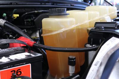 2005 Ford Excursion Limited  100% RUST FREE* ALL SERVICE RECORDS SINCE NEW* NEW 2.5 " BILSTEIN LEVEL KIT W/ NEW 35 " FALKEN A/T 4W 10-PLYS* LIKE NEW INTERIOR* FRESH SERVICE* ALL BOOKS & KEYS* ALL FLUIDS FLUSHED & CHANGED - Photo 40 - Portland, OR 97230