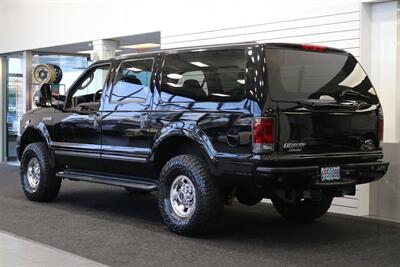 2005 Ford Excursion Limited  100% RUST FREE* ALL SERVICE RECORDS SINCE NEW* NEW 2.5 " BILSTEIN LEVEL KIT W/ NEW 35 " FALKEN A/T 4W 10-PLYS* LIKE NEW INTERIOR* FRESH SERVICE* ALL BOOKS & KEYS* ALL FLUIDS FLUSHED & CHANGED - Photo 6 - Portland, OR 97230
