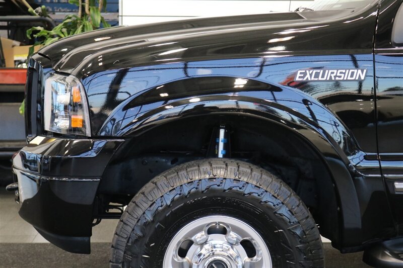 2005 Ford Excursion Limited  100% RUST FREE* ALL SERVICE RECORDS SINCE NEW* NEW 2.5 " BILSTEIN LEVEL KIT W/ NEW 35 " FALKEN A/T 4W 10-PLYS* LIKE NEW INTERIOR* FRESH SERVICE* ALL BOOKS & KEYS* ALL FLUIDS FLUSHED & CHANGED - Photo 44 - Portland, OR 97230