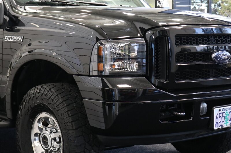 2005 Ford Excursion Limited  100% RUST FREE* ALL SERVICE RECORDS SINCE NEW* NEW 2.5 " BILSTEIN LEVEL KIT W/ NEW 35 " FALKEN A/T 4W 10-PLYS* LIKE NEW INTERIOR* FRESH SERVICE* ALL BOOKS & KEYS* ALL FLUIDS FLUSHED & CHANGED - Photo 13 - Portland, OR 97230
