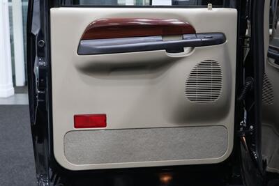 2005 Ford Excursion Limited  100% RUST FREE* ALL SERVICE RECORDS SINCE NEW* NEW 2.5 " BILSTEIN LEVEL KIT W/ NEW 35 " FALKEN A/T 4W 10-PLYS* LIKE NEW INTERIOR* FRESH SERVICE* ALL BOOKS & KEYS* ALL FLUIDS FLUSHED & CHANGED - Photo 66 - Portland, OR 97230