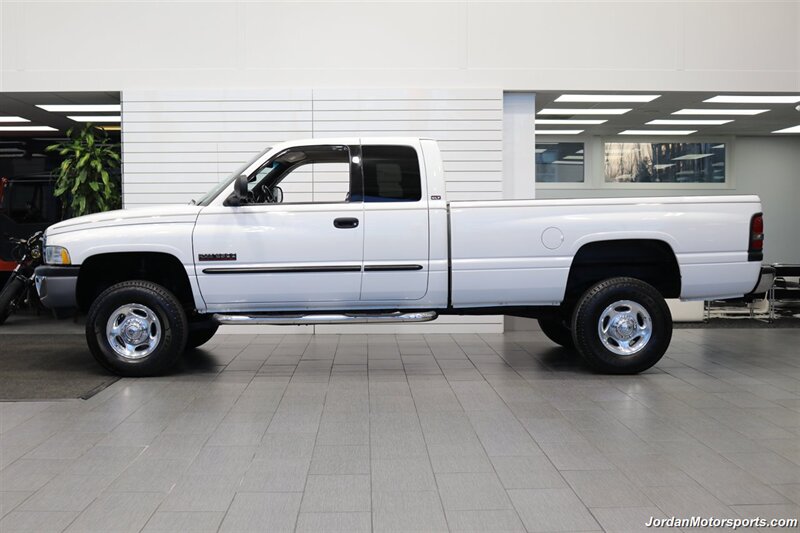 2002 Dodge Ram 2500 SLT Plus  1-OWNER* 0-RUST* ALL ORIGINAL* LONG BED 5.9L HO* NEW TIRES* SPRAY IN BED LINER* FULLY SERVICED* GOOSNECK* ALL ORIGINAL BOOKS AND KEYS* 0-ISSUES - Photo 3 - Portland, OR 97230