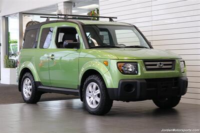 2008 Honda Element EX  1-OWNER* ONLY 33K MILES* 5-SPEED MANUAL* RUST FREE 100%* COLLECTOR QUALITY* NEW FLUIDS/WIPERS/FILTERS* ALL ORIGINAL BOOKS & MANUALS - Photo 2 - Portland, OR 97230