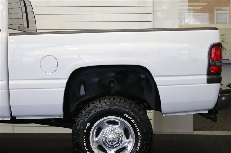 2000 Dodge Ram 2500 SLT 1-OWNER* SHORT BED* 5-SPEED MANUAL* ZERO RUST* 100% STOCK & ORIGINAL* 5.9L CUMMINS* BFG KO2s* NEVER HAD A 5TH WHEEL OR GOOSE NECK* ALL BOOKS & WINDOW STICKER* PERFECT DASH - Photo 62 - Portland, OR 97230