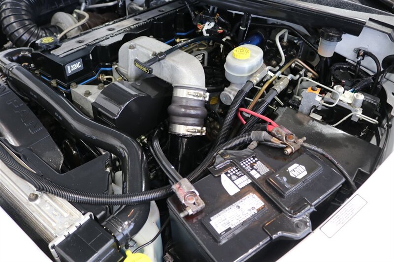 2000 Dodge Ram 2500 SLT 1-OWNER* SHORT BED* 5-SPEED MANUAL* ZERO RUST* 100% STOCK & ORIGINAL* 5.9L CUMMINS* BFG KO2s* NEVER HAD A 5TH WHEEL OR GOOSE NECK* ALL BOOKS & WINDOW STICKER* PERFECT DASH - Photo 41 - Portland, OR 97230