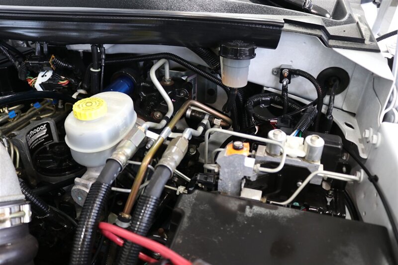 2000 Dodge Ram 2500 SLT 1-OWNER* SHORT BED* 5-SPEED MANUAL* ZERO RUST* 100% STOCK & ORIGINAL* 5.9L CUMMINS* BFG KO2s* NEVER HAD A 5TH WHEEL OR GOOSE NECK* ALL BOOKS & WINDOW STICKER* PERFECT DASH - Photo 43 - Portland, OR 97230