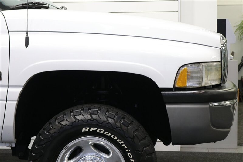 2000 Dodge Ram 2500 SLT 1-OWNER* SHORT BED* 5-SPEED MANUAL* ZERO RUST* 100% STOCK & ORIGINAL* 5.9L CUMMINS* BFG KO2s* NEVER HAD A 5TH WHEEL OR GOOSE NECK* ALL BOOKS & WINDOW STICKER* PERFECT DASH - Photo 59 - Portland, OR 97230