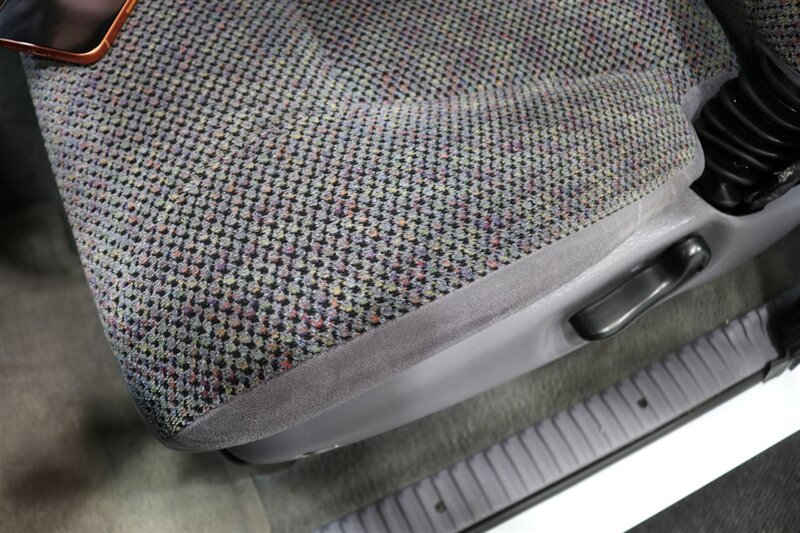 2000 Dodge Ram 2500 SLT 1-OWNER* SHORT BED* 5-SPEED MANUAL* ZERO RUST* 100% STOCK & ORIGINAL* 5.9L CUMMINS* BFG KO2s* NEVER HAD A 5TH WHEEL OR GOOSE NECK* ALL BOOKS & WINDOW STICKER* PERFECT DASH - Photo 72 - Portland, OR 97230