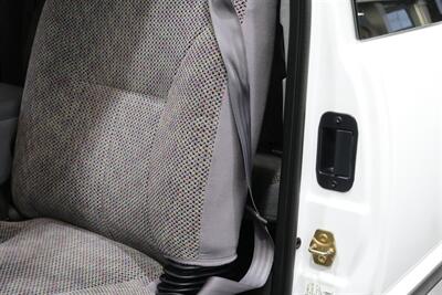 2000 Dodge Ram 2500 SLT 1-OWNER* SHORT BED* 5-SPEED MANUAL* ZERO RUST* 100% STOCK & ORIGINAL* 5.9L CUMMINS* BFG KO2s* NEVER HAD A 5TH WHEEL OR GOOSE NECK* ALL BOOKS & WINDOW STICKER* PERFECT DASH - Photo 74 - Portland, OR 97230