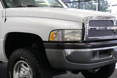 2000 Dodge Ram 2500 SLT 1-OWNER* SHORT BED* 5-SPEED MANUAL* ZERO RUST* 100% STOCK & ORIGINAL* 5.9L CUMMINS* BFG KO2s* NEVER HAD A 5TH WHEEL OR GOOSE NECK* ALL BOOKS & WINDOW STICKER* PERFECT DASH - Photo 13 - Portland, OR 97230