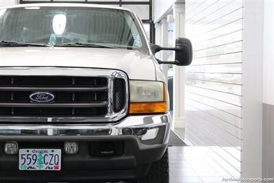 2001 Ford F-250 XLT  1-OWNER* RUST FREE* NEW 2.5 "BILSTEIN LEVEL LIFT* NEW 33 " TOYO A/T 10-PLY TIRES* MATCHING CANOPY* NEVER HAD 5TH WHEEL OR GOOSNECK* FULLY SERVICED* ALL BOOKS & WINDOW STICKER - Photo 38 - Portland, OR 97230