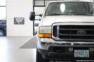2001 Ford F-250 XLT  1-OWNER* RUST FREE* NEW 2.5 "BILSTEIN LEVEL LIFT* NEW 33 " TOYO A/T 10-PLY TIRES* MATCHING CANOPY* NEVER HAD 5TH WHEEL OR GOOSNECK* FULLY SERVICED* ALL BOOKS & WINDOW STICKER - Photo 37 - Portland, OR 97230