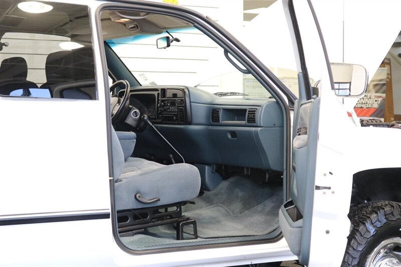 1997 Dodge Ram 2500 Laramie SLT  1-OWNER* 100% RUST & CORROSION FREE* 78K ACTUAL MILES* 5-SPEED MANUAL W/ 12-VALVE 5.9L* SLT LARAMIE* SPRAY IN BED LINER* ALL BOOKS & KEYS* 100% ORIGINAL COLLECTOR QUALITY - Photo 55 - Portland, OR 97230