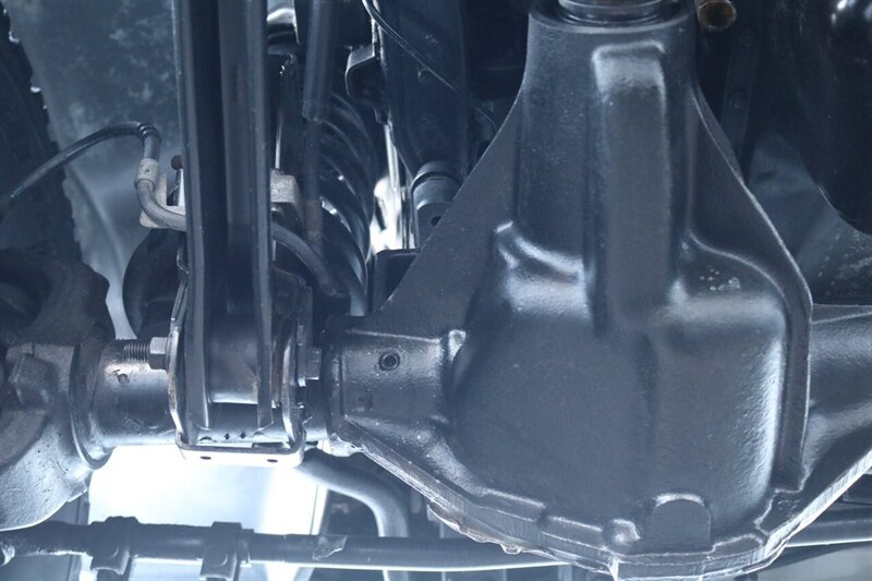 1997 Dodge Ram 2500 Laramie SLT  1-OWNER* 100% RUST & CORROSION FREE* 78K ACTUAL MILES* 5-SPEED MANUAL W/ 12-VALVE 5.9L* SLT LARAMIE* SPRAY IN BED LINER* ALL BOOKS & KEYS* 100% ORIGINAL COLLECTOR QUALITY - Photo 30 - Portland, OR 97230