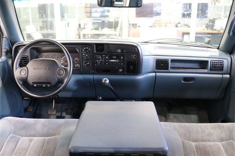 1997 Dodge Ram 2500 Laramie SLT  1-OWNER* 100% RUST & CORROSION FREE* 78K ACTUAL MILES* 5-SPEED MANUAL W/ 12-VALVE 5.9L* SLT LARAMIE* SPRAY IN BED LINER* ALL BOOKS & KEYS* 100% ORIGINAL COLLECTOR QUALITY - Photo 19 - Portland, OR 97230