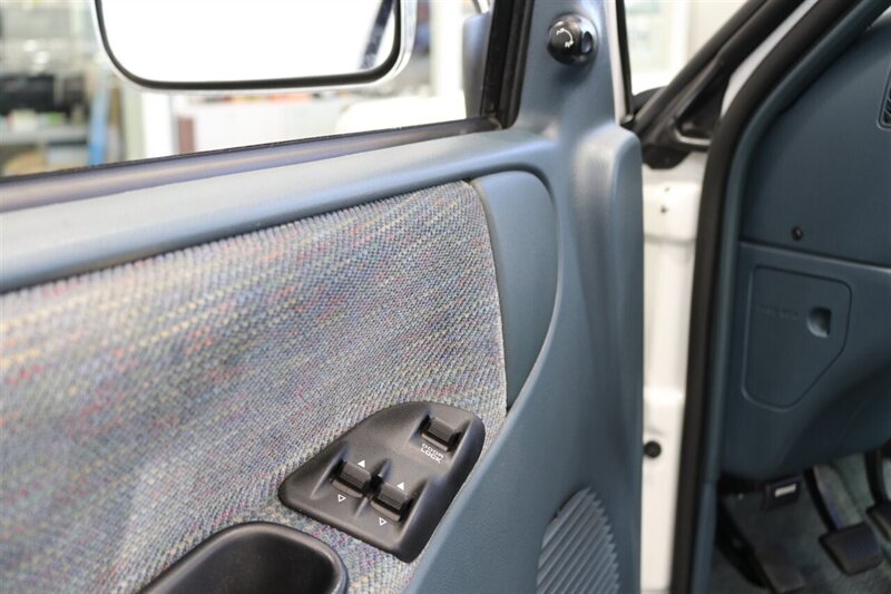 1997 Dodge Ram 2500 Laramie SLT  1-OWNER* 100% RUST & CORROSION FREE* 78K ACTUAL MILES* 5-SPEED MANUAL W/ 12-VALVE 5.9L* SLT LARAMIE* SPRAY IN BED LINER* ALL BOOKS & KEYS* 100% ORIGINAL COLLECTOR QUALITY - Photo 67 - Portland, OR 97230