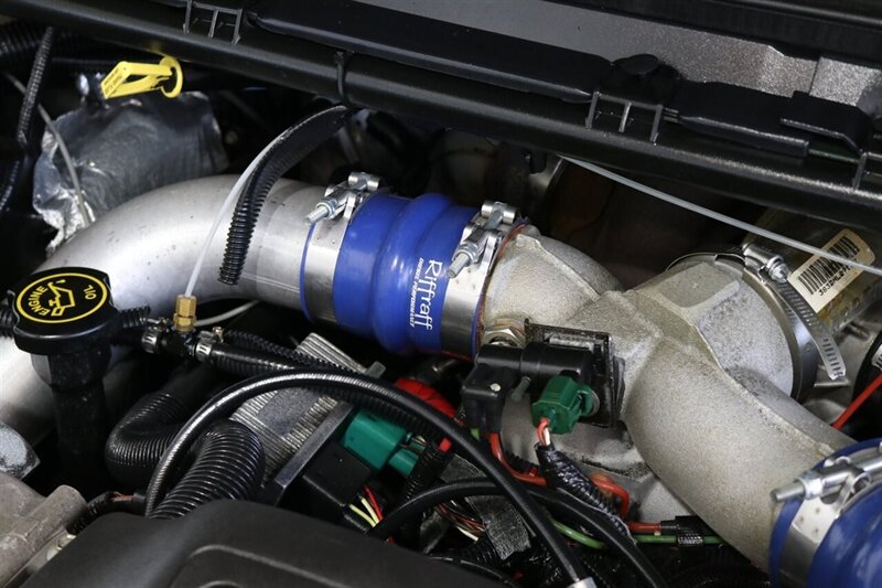 2001 Ford Excursion Limited  2-OWNER* 100% RUST FREE* FULLY LOADED LIMITED 7.3L* 4X4* FRESH FULL SERVICE W/ NEW BRAKES-ROTORS-CALIPERS* COOLANT FLUSH* AC CHARGE* NEW TIRES* ALL BOOKS & KEYS* 100% RUST & CORROSION FREE - Photo 40 - Portland, OR 97230