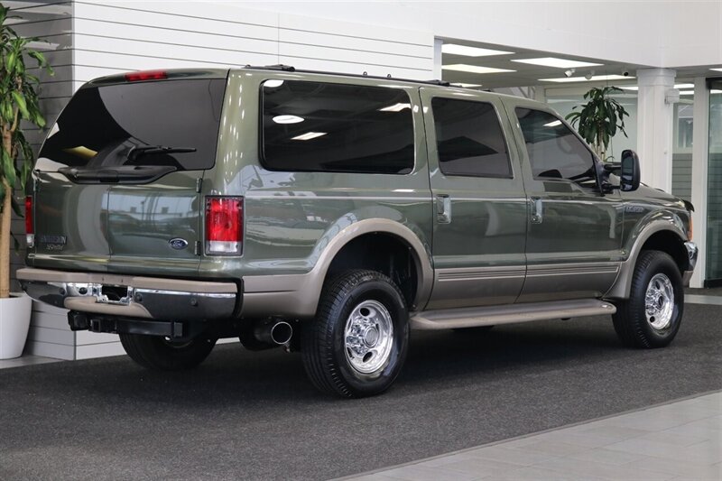 2001 Ford Excursion Limited  2-OWNER* 100% RUST FREE* FULLY LOADED LIMITED 7.3L* 4X4* FRESH FULL SERVICE W/ NEW BRAKES-ROTORS-CALIPERS* COOLANT FLUSH* AC CHARGE* NEW TIRES* ALL BOOKS & KEYS* 100% RUST & CORROSION FREE - Photo 7 - Portland, OR 97230