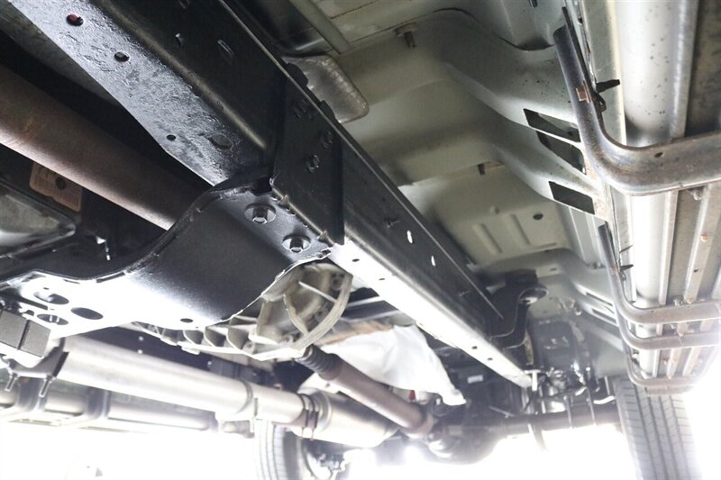 2001 Ford Excursion Limited  2-OWNER* 100% RUST FREE* FULLY LOADED LIMITED 7.3L* 4X4* FRESH FULL SERVICE W/ NEW BRAKES-ROTORS-CALIPERS* COOLANT FLUSH* AC CHARGE* NEW TIRES* ALL BOOKS & KEYS* 100% RUST & CORROSION FREE - Photo 25 - Portland, OR 97230