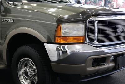 2001 Ford Excursion Limited  2-OWNER* 100% RUST FREE* FULLY LOADED LIMITED 7.3L* 4X4* FRESH FULL SERVICE W/ NEW BRAKES-ROTORS-CALIPERS* COOLANT FLUSH* AC CHARGE* NEW TIRES* ALL BOOKS & KEYS* 100% RUST & CORROSION FREE - Photo 11 - Portland, OR 97230