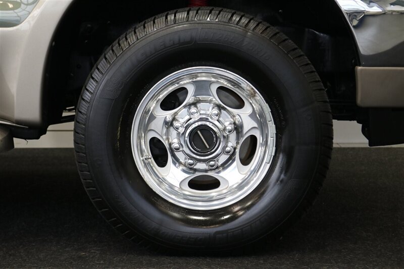 2001 Ford Excursion Limited  2-OWNER* 100% RUST FREE* FULLY LOADED LIMITED 7.3L* 4X4* FRESH FULL SERVICE W/ NEW BRAKES-ROTORS-CALIPERS* COOLANT FLUSH* AC CHARGE* NEW TIRES* ALL BOOKS & KEYS* 100% RUST & CORROSION FREE - Photo 55 - Portland, OR 97230