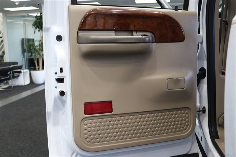 2003 Ford F-350 Lariat  NEW FACTORY FORD TRANSMISSION 1K MLS AGO* 100% RUST FREE* ALL SERVICE RECORDS SINCE NEW* SHORT BED* NEVER HAD 5TH WHEEL OR GOOSENECK* NEW BILSTEIN 5100 SERIES SHOCKS - Photo 68 - Portland, OR 97230