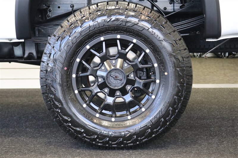 2003 Ford F-350 Lariat  NEW FACTORY FORD TRANSMISSION 1K MLS AGO* 100% RUST FREE* ALL SERVICE RECORDS SINCE NEW* SHORT BED* NEVER HAD 5TH WHEEL OR GOOSENECK* NEW BILSTEIN 5100 SERIES SHOCKS - Photo 42 - Portland, OR 97230