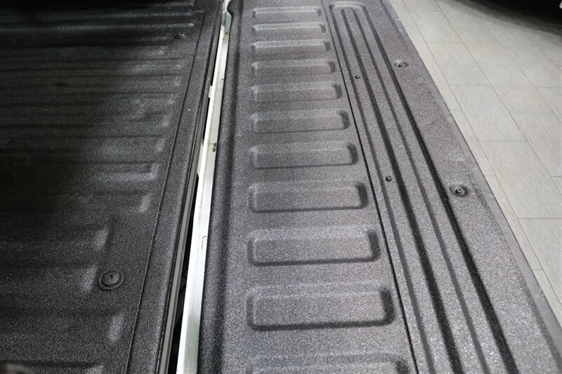 2003 Ford F-350 Lariat  NEW FACTORY FORD TRANSMISSION 1K MLS AGO* 100% RUST FREE* ALL SERVICE RECORDS SINCE NEW* SHORT BED* NEVER HAD 5TH WHEEL OR GOOSENECK* NEW BILSTEIN 5100 SERIES SHOCKS - Photo 61 - Portland, OR 97230