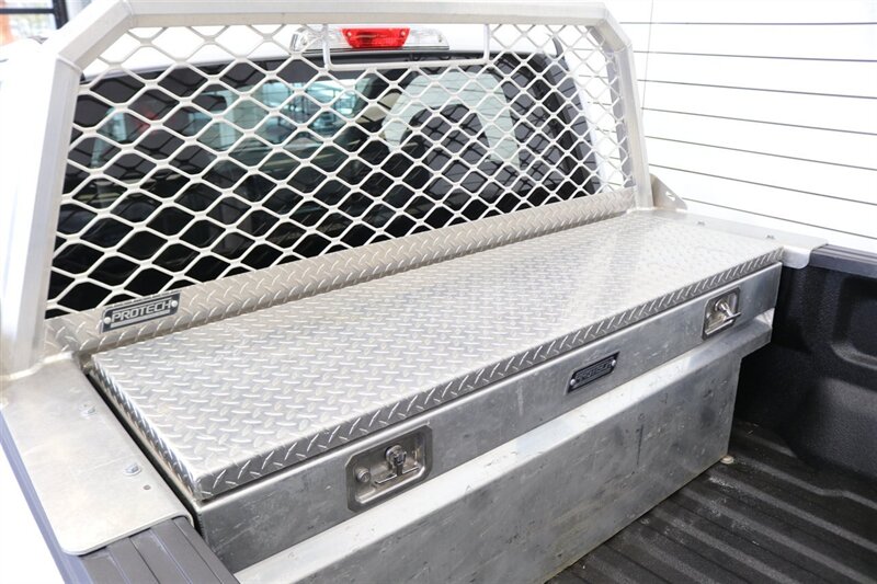 2020 Ford F-150 XL  1-OWNER* 59K MLS ONLY* POWER EQUIPMENT GROUP* CAMERA* TOW PKG* LINEX BED LINER* PRO TECH BOX AND HEADACHE RACK* 36 GALLONG TANK* NEW 10-PLY TIRES* 60K SERVICE DONE* 100% RUST FREE* 4X4 - Photo 17 - Portland, OR 97230