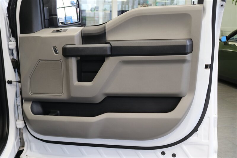 2020 Ford F-150 XL  1-OWNER* 59K MLS ONLY* POWER EQUIPMENT GROUP* CAMERA* TOW PKG* LINEX BED LINER* PRO TECH BOX AND HEADACHE RACK* 36 GALLONG TANK* NEW 10-PLY TIRES* 60K SERVICE DONE* 100% RUST FREE* 4X4 - Photo 55 - Portland, OR 97230