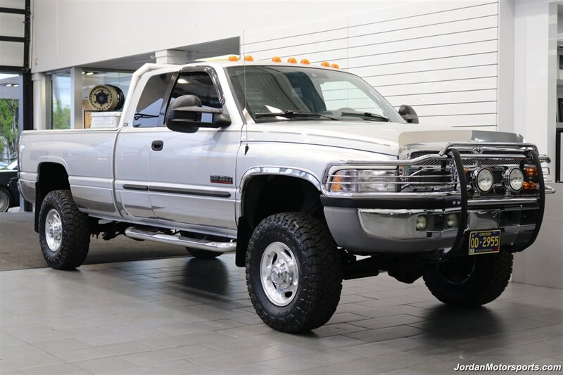 2002 Dodge Ram 2500 SLT  1-OWNER* 0-RUST* ALL STOCK* NEW 33 " TOYO A/T TIRES 10-PLY* IMMACULATE PAINT & BODY* NON-SMOKER* ONLY 68K MILES* ALL BOOKS & KEYS& ORIGINAL WINDOW STICKER - Photo 2 - Portland, OR 97230