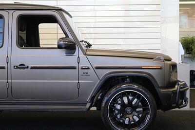 2025 Mercedes-Benz AMG G 63  1-OWNER* FULL PPF ON FRONT NOSE* MONZA GREY MAGNO-CARBON FIBER INTERIOR TRIM-22 " AMG WHEELS-EXCLUSIVE INTERIOR PLUS-AMG NIGHT PACKAGE MAGNOAMG PERFORMANCE STEERING WHEEL-BLACK MAGNO ROOF* - Photo 27 - Portland, OR 97230