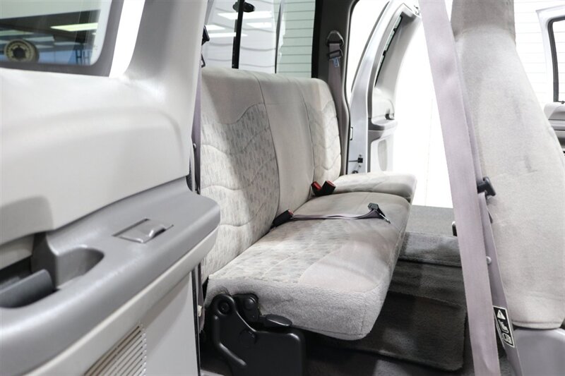 2000 Ford F-350 XLT - Photo 18 - Portland, OR 97230