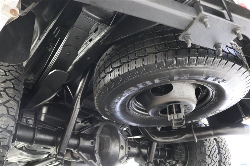 2000 Ford F-350 XLT - Photo 29 - Portland, OR 97230