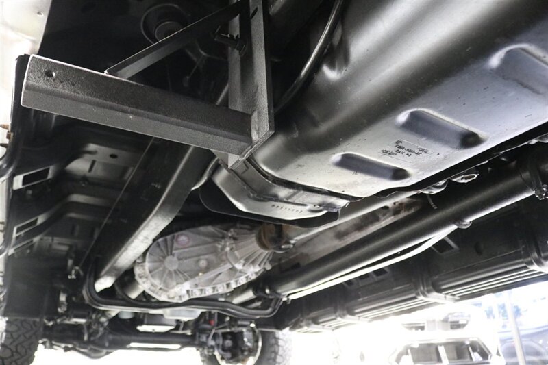 2000 Ford F-350 XLT - Photo 25 - Portland, OR 97230