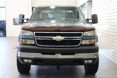 2006 Chevrolet Silverado 2500 LT3  1-OWNER* LBZ* LONG BED* LINEX BED LINER* ALL STOCK* NEVER HAD 5TH WHEEL OR GOOS NECK* 0-ACCIDENTS* 0-RUST* ALLISON 6-SPEED* ALL BOOKS AND MANUALS - Photo 35 - Portland, OR 97230
