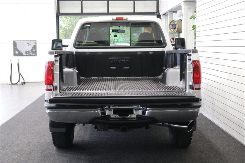 2003 Ford F-250 XLT  JUST HAD 10K FULL ENGINE BULLETPROOFING WITH ARP HEAD STUDS AND GASKETS-OIL & EGR COOLER - S&B INTAKE* 4 "EXHAUST- FULL TOP END UPGRADE* NEW 33 " BFG KO3 10-PLYS* REMOTE START* 0-RUST - Photo 9 - Portland, OR 97230