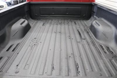 2002 Ford F-350 Lariat  SHORT BED* LINEX BED LINER* 6 "BILSTEIN LIFT* NEW 37 " A/T 10-PLYS W/17 " WELD WHEELS* ALL NEW FLUIDS* 2007 GRILL-LIGHTS-BUMPERS* LARIAT 6-PASSENGER* ALL BOOKS & MANUALS* - Photo 42 - Portland, OR 97230