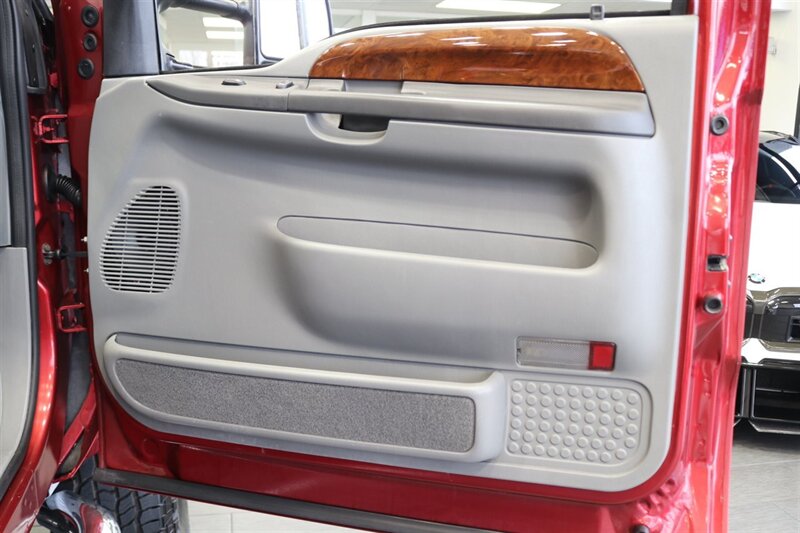 2002 Ford F-350 Lariat  SHORT BED* LINEX BED LINER* 6 "BILSTEIN LIFT* NEW 37 " A/T 10-PLYS W/17 " WELD WHEELS* ALL NEW FLUIDS* 2007 GRILL-LIGHTS-BUMPERS* LARIAT 6-PASSENGER* ALL BOOKS & MANUALS* - Photo 63 - Portland, OR 97230