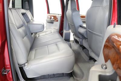 2002 Ford F-350 Lariat  SHORT BED* LINEX BED LINER* 6 "BILSTEIN LIFT* NEW 37 " A/T 10-PLYS W/17 " WELD WHEELS* ALL NEW FLUIDS* 2007 GRILL-LIGHTS-BUMPERS* LARIAT 6-PASSENGER* ALL BOOKS & MANUALS* - Photo 18 - Portland, OR 97230