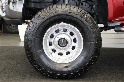 2002 Ford F-350 Lariat  SHORT BED* LINEX BED LINER* 6 "BILSTEIN LIFT* NEW 37 " A/T 10-PLYS W/17 " WELD WHEELS* ALL NEW FLUIDS* 2007 GRILL-LIGHTS-BUMPERS* LARIAT 6-PASSENGER* ALL BOOKS & MANUALS* - Photo 21 - Portland, OR 97230