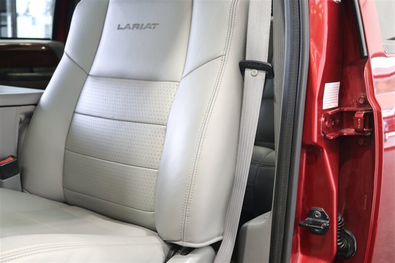 2002 Ford F-350 Lariat  SHORT BED* LINEX BED LINER* 6 "BILSTEIN LIFT* NEW 37 " A/T 10-PLYS W/17 " WELD WHEELS* ALL NEW FLUIDS* 2007 GRILL-LIGHTS-BUMPERS* LARIAT 6-PASSENGER* ALL BOOKS & MANUALS* - Photo 70 - Portland, OR 97230