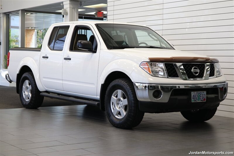 2008 Nissan Frontier SE V6  1-OWNER* 0-RUST* 6-SPEED MANUAL* 25 SERVICE RECORDS* FULLY LOADED* NEWER A/T TIRES* JUST GOT FULL SERVICE W/ ALL NEW FLUIDS & FILTERS - Photo 2 - Portland, OR 97230