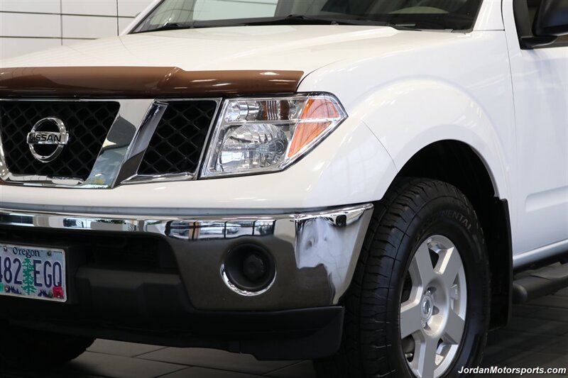 2008 Nissan Frontier SE V6  1-OWNER* 0-RUST* 6-SPEED MANUAL* 25 SERVICE RECORDS* FULLY LOADED* NEWER A/T TIRES* JUST GOT FULL SERVICE W/ ALL NEW FLUIDS & FILTERS - Photo 11 - Portland, OR 97230