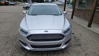 2013 Ford Fusion SE   - Photo 2 - Wintersville, OH 43953